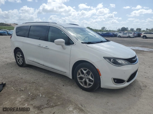 2019 Chrysler Pacifica Touring L Plus with VIN 2C4RC1EG3KR604726, listed as a Copart auction lot 50907655 with 60,839 mi miles and Salvage Title. Bid and sale history available at carsss.com. Image 4.