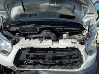 2018 Ford Transit с VIN 1FTYR1YM0JKA92299, выставлен на аукционе IAAI как лот 42585313 с пробегом 156 791 миль миль и . История ставок и продаж доступна на DreamBid. Изображение 10.
