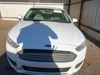 2015 Ford Fusion S with VIN 3FA6P0G75FR127320, listed as a IAAI auction lot 41868697 with 150,858 mi miles. Bid and sale history available at carsss.com. Image 12.