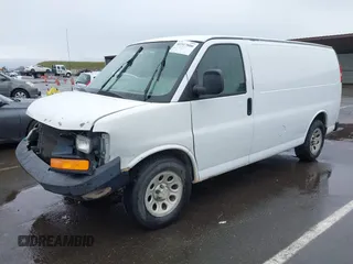 2009 Chevrolet Express Cargo z VIN 1GCFG15X991102230, wystawiony jako IAAI lot #41517800 z przebiegiem 291 167 mil mil oraz . Historia ofert i sprzedaży dostępna na DreamBid. Obrazek 2.