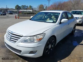 2010 Hyundai Genesis with VIN KMHGC4DE1AU076190, listed as a IAAI auction lot 41707773 with 123,426 mi miles. Bid and sale history available at carsss.com. Image 17.
