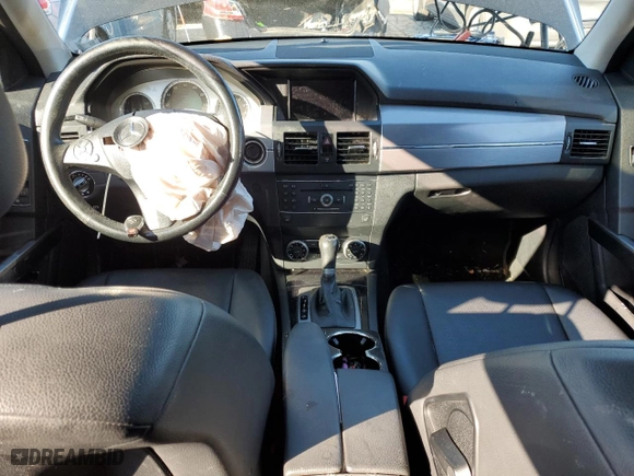 2010 Mercedes-Benz GLK-Class GLK 350 with VIN WDCGG8HB9AF311773, listed as a Copart auction lot 88331915 with 94,465 mi miles and Salvage Title. Bid and sale history available at carsss.com. Image 8.