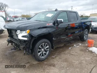 2025 Chevrolet Silverado 1500 LT with VIN 1GCUKDED5SZ111754, listed as a IAAI auction lot 42042118 with 3,815 mi miles and . Bid and sale history available at DreamBid. Image 19.