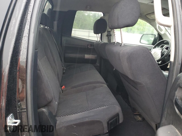 2013 Toyota Tundra z VIN 5TFUM5F19DX043560, wystawiony jako Copart lot #58563065 z przebiegiem 222 752 mil mil oraz Szkoda całkowita • Salvage title. Historia ofert i sprzedaży dostępna na DreamBid. Obrazek 10.