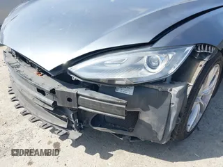 2014 Tesla Model S 60 with VIN 5YJSA1H18EFP38078, listed as a IAAI auction lot 42748619 with 159,285 mi miles and . Bid and sale history available at DreamBid. Image 19.