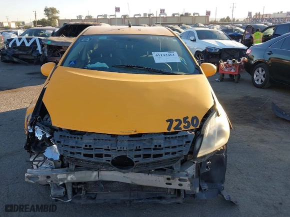2014 Toyota Prius Plug-In with VIN JTDKN3DP6E3054041, listed as a IAAI auction lot 41143461 with 348,162 mi miles. Bid and sale history available at carsss.com. Image 12.