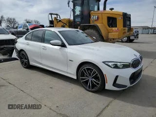 2023 BMW 3 Series 330e with VIN 3MW39FF00P8C93893, listed as a Copart auction lot 46110105 with 40,381 mi miles and Salvage Title. Bid and sale history available at carsss.com. Image 4.
