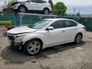 2013 Nissan Altima SL z VIN 1N4BL3AP1DC909517, wystawiony jako Copart lot #56679685 z przebiegiem 141 358 mil mil oraz Szkoda całkowita • Salvage title. Historia ofert i sprzedaży dostępna na DreamBid. Obrazek 1.