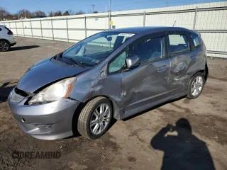 2009 Honda Fit Sport w/Navi with VIN JHMGE88639S020590, listed as a Copart auction lot 48403795 with 0 mi miles and Salvage Title. Bid and sale history available at carsss.com. Image 1.