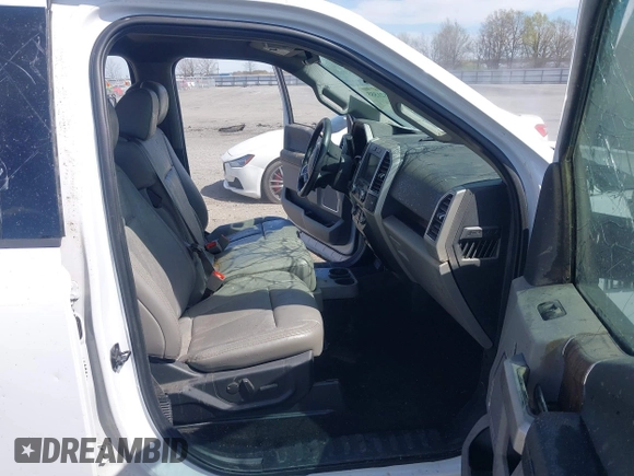 2019 Ford F-150 XL with VIN 1FTEW1EPXKKD91438, listed as a IAAI auction lot 41821555 with 81,683 mi miles. Bid and sale history available at carsss.com. Image 5.