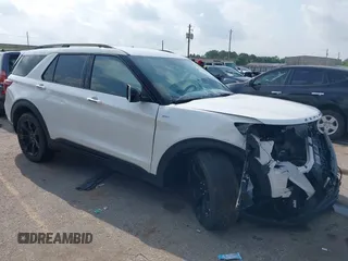 2023 Ford Explorer ST-Line с VIN 1FMSK7KH3PGA99652, выставлен на аукционе IAAI как лот 42109418 с пробегом 30 380 миль миль и . История ставок и продаж доступна на DreamBid. Изображение 1.