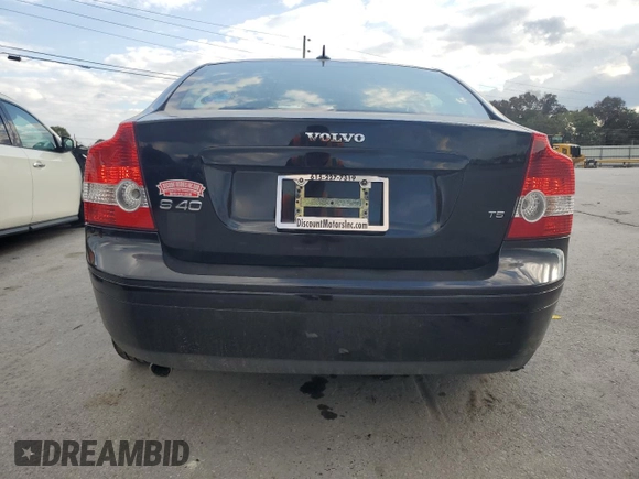 2005 Volvo S40 with VIN YV1MS682552079952, listed as a Copart auction lot 73310464 with 0 mi miles and Salvage Title. Bid and sale history available at carsss.com. Image 6.