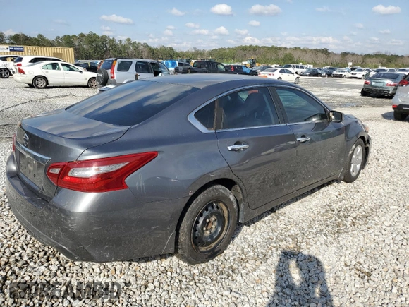 2018 Nissan Altima SR with VIN 1N4AL3AP1JC475560, listed as a Copart auction lot 49029655 with 121,264 mi miles and Salvage Title. Bid and sale history available at DreamBid. Image 3.