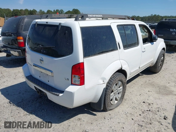 2007 Nissan Pathfinder SE z VIN 5N1AR18W07C642568, wystawiony jako IAAI lot #41818452 z przebiegiem 141 336 mil mil oraz . Historia ofert i sprzedaży dostępna na DreamBid. Obrazek 4.
