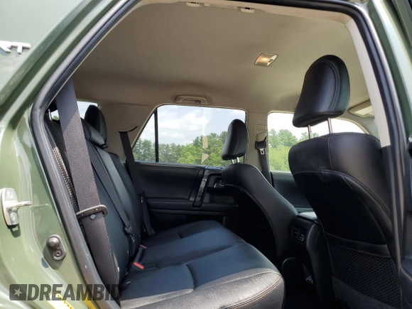 2022 Toyota 4Runner TRD Sport with VIN JTESU5JRXN5986229, listed as a Copart auction lot 61629845 with 44,127 mi miles and Clean title. Bid and sale history available at DreamBid. Image 11.