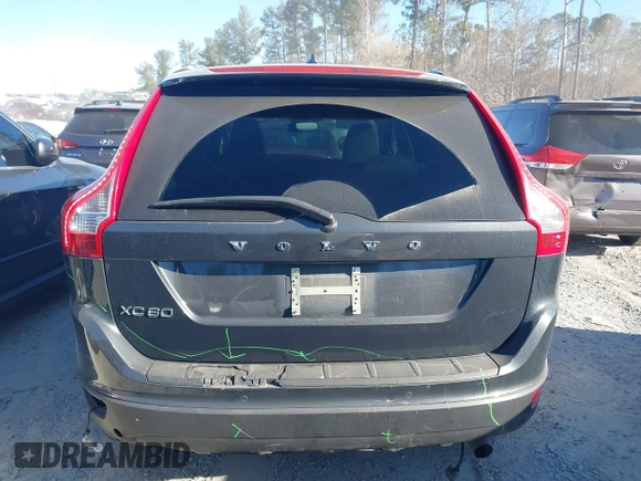 2012 Volvo XC60 3.2L with VIN YV4952DL8C2291037, listed as a IAAI auction lot 41683215 with 170,000 mi miles and . Bid and sale history available at DreamBid. Image 16.