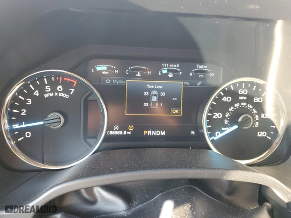 2018 Ford F-150 XL with VIN 1FTEW1CG8JFC75939, listed as a Copart auction lot 49002755 with 86,565 mi miles and Salvage Title. Bid and sale history available at carsss.com. Image 9.