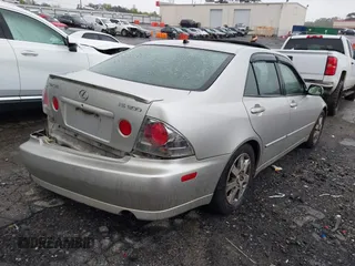 2002 Lexus IS 300/350 with VIN JTHBD192720059118, listed as a IAAI auction lot 41974564 with 207,050 mi miles and . Bid and sale history available at DreamBid. Image 4.