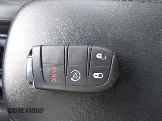 2018 Jeep Compass Latitude с VIN 3C4NJDBB1JT453265, выставлен на аукционе IAAI как лот 41987202 с пробегом 65 531 миль миль и . История ставок и продаж доступна на DreamBid. Изображение 11.