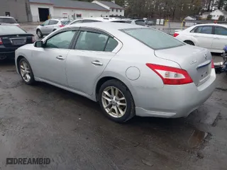 2011 Nissan Maxima 3.5 S with VIN 1N4AA5AP2BC828410, listed as a IAAI auction lot 41808564 with 266,273 mi miles. Bid and sale history available at carsss.com. Image 3.