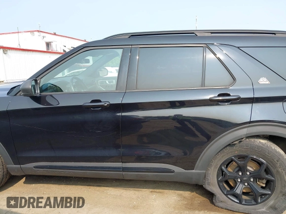 2021 Ford Explorer Timberline z VIN 1FMSK8JH5MGC09796, wystawiony jako IAAI lot #42343432 z przebiegiem 41 493 mil mil oraz . Historia ofert i sprzedaży dostępna na DreamBid. Obrazek 14.