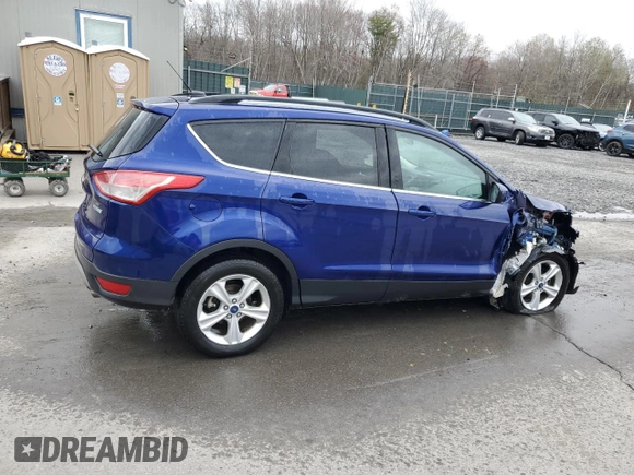 2015 Ford Escape SE with VIN 1FMCU0GX5FUC58323, listed as a Copart auction lot 53029045 with 67,300 mi miles and Salvage Title. Bid and sale history available at carsss.com. Image 3.