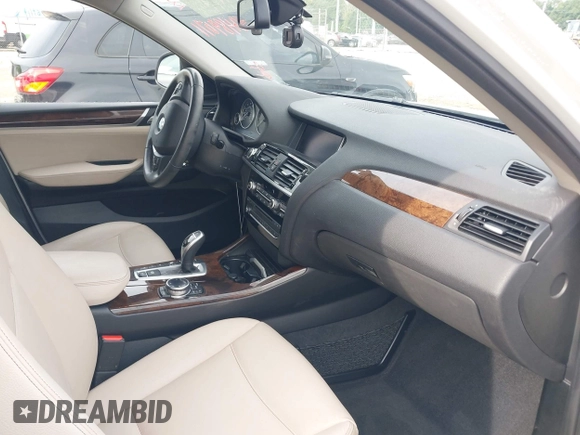2015 BMW X4 xDrive28i with VIN 5UXXW3C51F0M86668, listed as a IAAI auction lot 42489071 with 59,694 mi miles and . Bid and sale history available at DreamBid. Image 5.