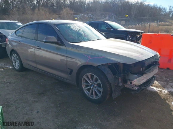 2015 BMW 3 Series Gran Turismo 328i xDrive with VIN WBA3X5C50FD560192, listed as a IAAI auction lot 41364038 with 147,845 mi miles. Bid and sale history available at carsss.com. Image 1.