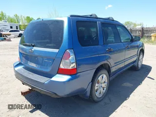 2007 Subaru Forester X with VIN JF1SG63627G718079, listed as a IAAI auction lot 42290134 with 303,089 mi miles and . Bid and sale history available at DreamBid. Image 4.