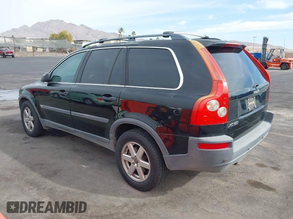2005 Volvo XC90 with VIN YV1CY592X51182065, listed as a IAAI auction lot 41458913 with 174,171 mi miles. Bid and sale history available at carsss.com. Image 3.