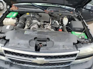 2007 Chevrolet Silverado 3500 DRW LT3 z VIN 1GCJK33D07F157386, wystawiony jako Copart lot #55004794 z przebiegiem 151 957 mil mil oraz Szkody całkowita. Historia ofert i sprzedaży dostępna na DreamBid. Obrazek 11.