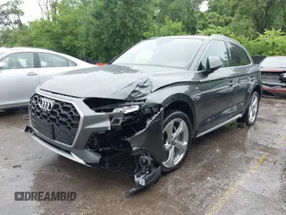2022 Audi Q5 S line Premium Plus z VIN WA1EAAFY2N2058624, wystawiony jako IAAI lot #42408896 z przebiegiem 83 252 mil mil oraz . Historia ofert i sprzedaży dostępna na DreamBid. Obrazek 18.