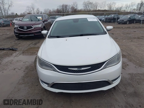2015 Chrysler 200 Limited with VIN 1C3CCCAB8FN675942, listed as a IAAI auction lot 41956660 with 121,441 mi miles. Bid and sale history available at carsss.com. Image 12.