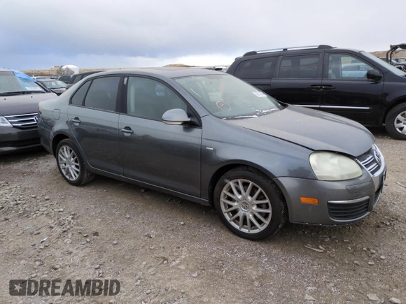 2008 Volkswagen Jetta Wolfsburg Edition with VIN 3VWRJ71K08M188215, listed as a Copart auction lot 88179355 with 83,314 mi miles and Salvage title. Bid and sale history available at DreamBid. Image 4.