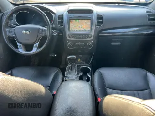 2014 Kia Sorento EX with VIN 5XYKU4A75EG510734, listed as a Copart auction lot 62927005 with 151,000 mi miles and Clean title. Bid and sale history available at DreamBid. Image 9.