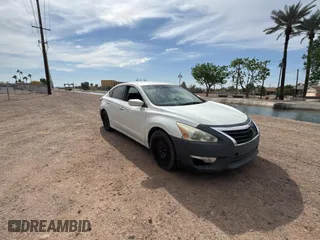 2014 Nissan Altima 2.5 S with VIN 1N4AL3AP5EN343847, listed as a Copart auction lot 51178105 with 146,231 mi miles and Clean Title. Bid and sale history available at carsss.com. Image 1.