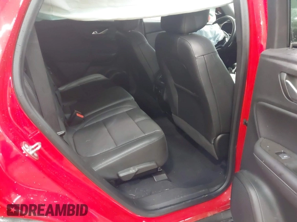 2022 Chevrolet Blazer LT z VIN 3GNKBJR44NS204676, wystawiony jako IAAI lot #42227459 z przebiegiem 32 683 mil mil oraz . Historia ofert i sprzedaży dostępna na DreamBid. Obrazek 8.