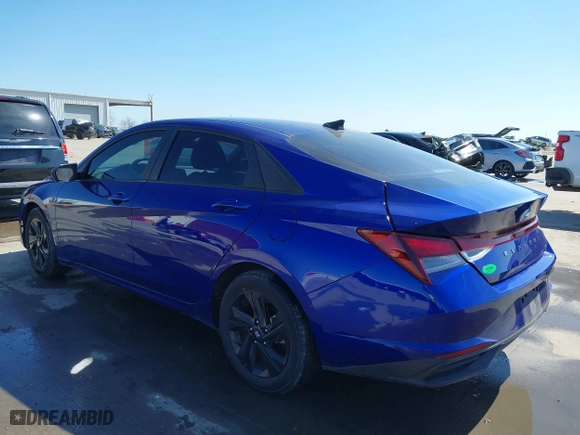 2021 Hyundai Elantra SEL with VIN KMHLS4AGXMU065233, listed as a IAAI auction lot 41675696 with 32,897 mi miles. Bid and sale history available at carsss.com. Image 3.