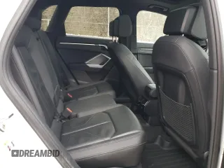 2023 Audi Q3 S line Premium z VIN WA1DECF30P1050210, wystawiony jako Copart lot #47090485 z przebiegiem 47 076 mil mil oraz Szkody całkowita. Historia ofert i sprzedaży dostępna na DreamBid. Obrazek 11.