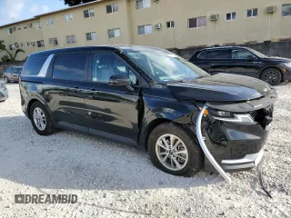 2024 Kia Carnival LX with VIN KNDNB4H39R6325018, listed as a Copart auction lot 79029134 with 14,111 mi miles and Salvage Title. Bid and sale history available at carsss.com. Image 4.