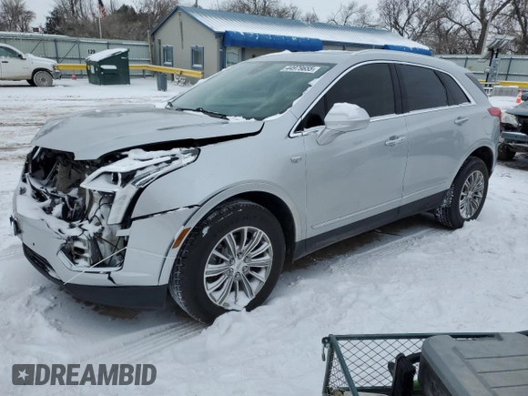 2017 Cadillac XT5 Luxury FWD with VIN 1GYKNBRS6HZ102463, listed as a Copart auction lot 44979655 with 98,738 mi miles and Salvage Title. Bid and sale history available at DreamBid. Image 1.