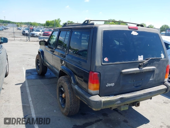 1999 Jeep Cherokee Sport with VIN 1J4FF68S6XL630724, listed as a IAAI auction lot 42237548 with 267,382 mi miles and . Bid and sale history available at DreamBid. Image 3.