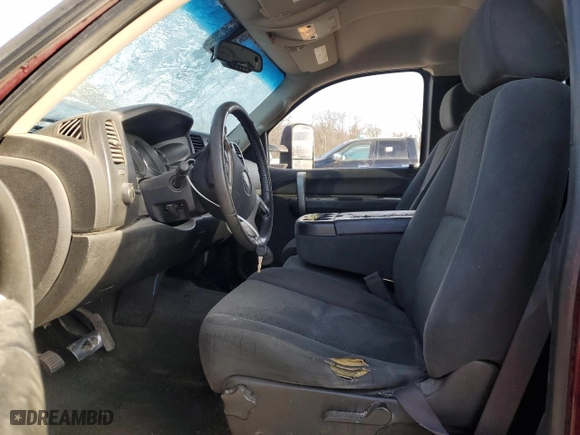 2008 Chevrolet Silverado 1500 Work Truck with VIN 1GCEC19C68Z225949, listed as a Copart auction lot 82790034 with 311,542 mi miles and Salvage Title. Bid and sale history available at carsss.com. Image 7.