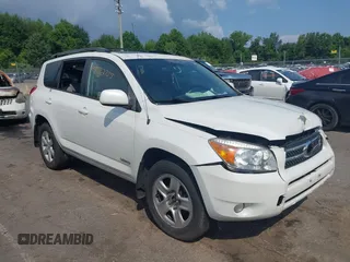 2006 Toyota RAV4 Limited with VIN JTMBK31V165003600, listed as a IAAI auction lot 42782705 with 206,215 mi miles and . Bid and sale history available at DreamBid. Image 1.