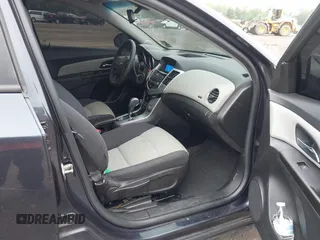 2014 Chevrolet Cruze LS with VIN 1G1PA5SG3E7319385, listed as a IAAI auction lot 42264380 with 124,525 mi miles and . Bid and sale history available at DreamBid. Image 5.