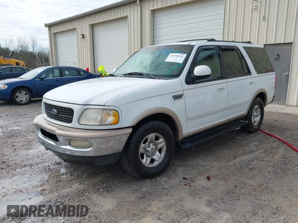 1998 Ford Expedition XLT with VIN 1FMRU1766WLC18376, listed as a IAAI auction lot 41538576 with 176,079 mi miles. Bid and sale history available at carsss.com. Image 2.