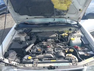 1999 Subaru Forester S with VIN JF1SF6554XH729909, listed as a IAAI auction lot 41722160 with 175,850 mi miles. Bid and sale history available at carsss.com. Image 10.