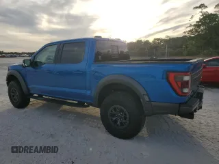 2021 Ford F-150 Raptor with VIN 1FTFW1RG7MFC42012, listed as a Copart auction lot 86817654 with 29,900 mi miles and Salvage Title. Bid and sale history available at carsss.com. Image 2.