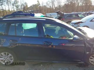 2016 Volkswagen Golf SportWagen TSI S with VIN 3VWC17AU6GM507297, listed as a IAAI auction lot 41185896 with 44,452 mi miles. Bid and sale history available at carsss.com. Image 13.
