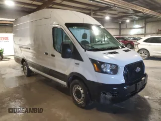 2022 Ford Transit Cargo z VIN 1FTBR3X84NKA63657, wystawiony jako Copart lot #41790085 z przebiegiem 60 940 mil mil oraz Czysty tytuł • Clean title. Historia ofert i sprzedaży dostępna na DreamBid. Obrazek 4.